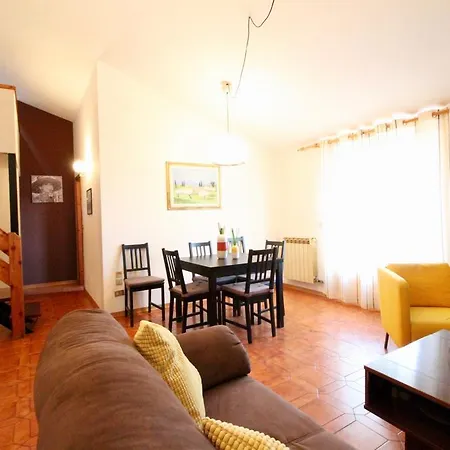 Casa Mariolina アパート ヴィアレッジョ